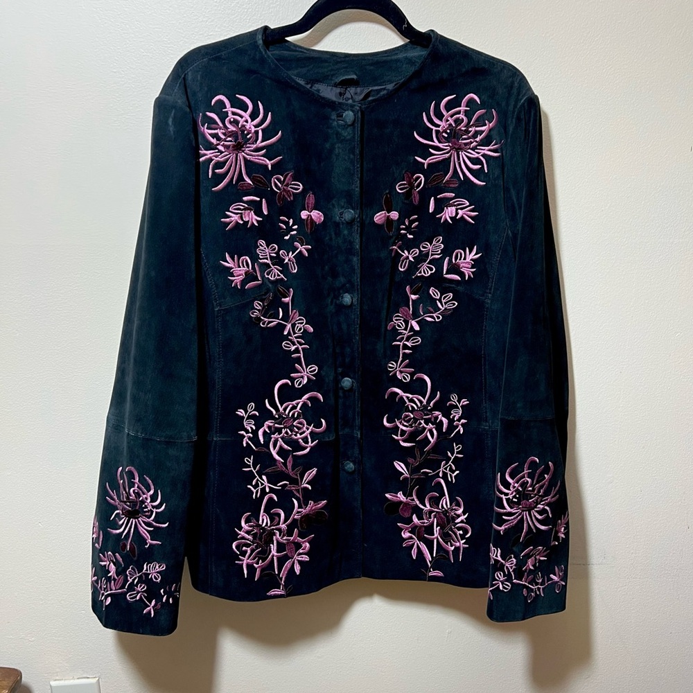 Bernardo Black Suede Leather Jacket with Pink Embroidery women’s size XL Boho